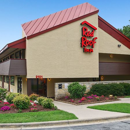 Red Roof Inn Greensboro Coliseum Exterior foto